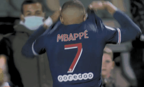 马卡：黄潜有意帕尔特伊，后者目前正面临英国检方指控