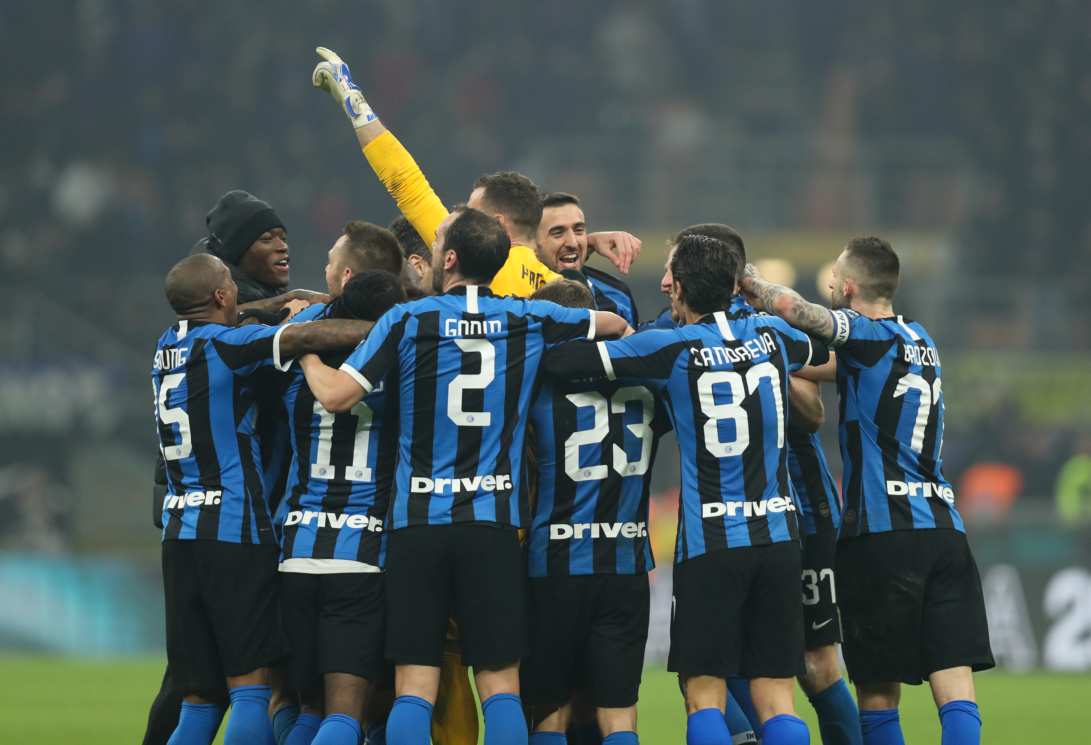 英超战报：卡什破门，布恩迪亚送绝杀，阿森纳1-2不敌维拉（英超速递：卡什先拔头筹，布恩迪亚压哨绝杀，阿森纳1-2憾负维拉）