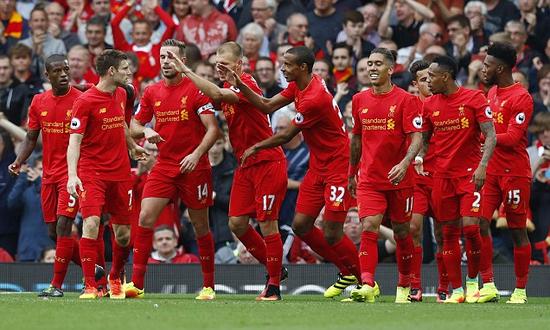 米体：国米想让邓弗里斯在意超杯半决赛对阵博洛尼亚时复出（米兰体育报：国米盼邓弗里斯赶上意超杯半决赛战博洛尼亚）