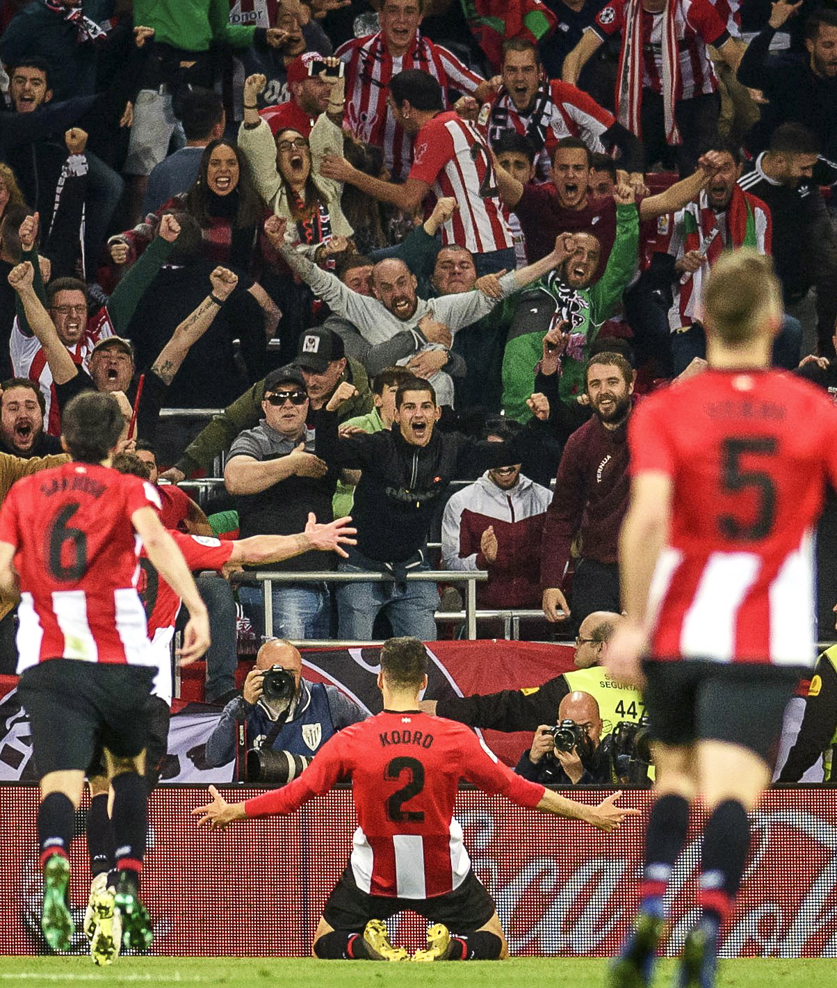 日职联半场：两队屡失良机，柏太阳神0-0名古屋鲸鱼（日职联半场：良机频失，柏太阳神暂0-0名古屋鲸鱼）